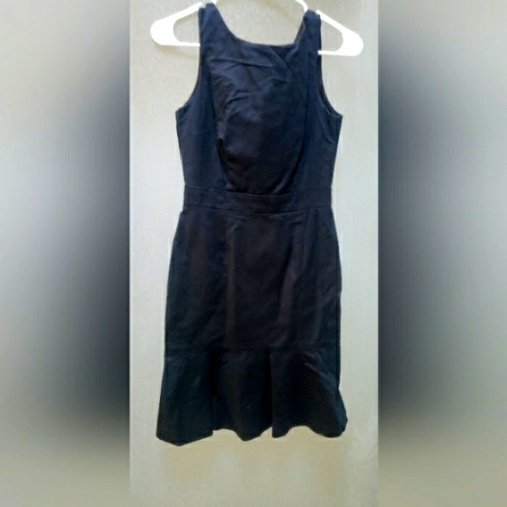 Banana republic ruffle hem dress size 0